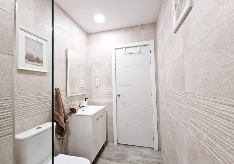 Apartamento Altimiras 'Las Ventas' มาดริด ภายนอก รูปภาพ